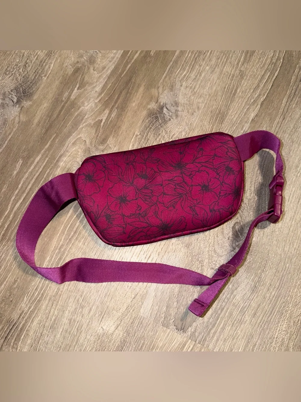Reebok Pink Floral Crossbody Belt Bag Fanny Pack